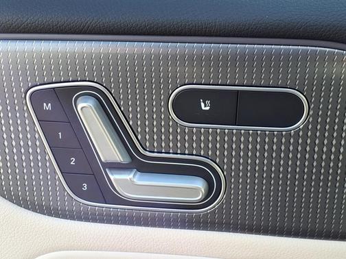 2021 Mercedes-Benz GLB 250 Base