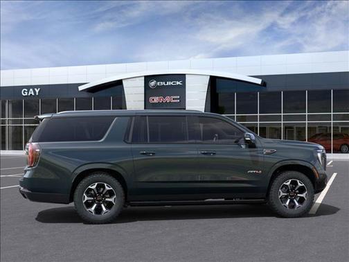 2025 GMC Yukon XL AT4