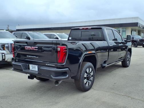 2025 GMC Sierra 2500 Denali