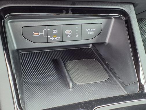 2025 Kia K5 EX