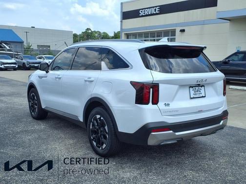 2025 Kia Sorento S