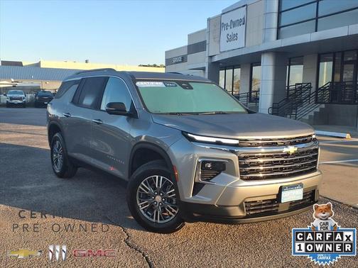 2024 Chevrolet Traverse LT