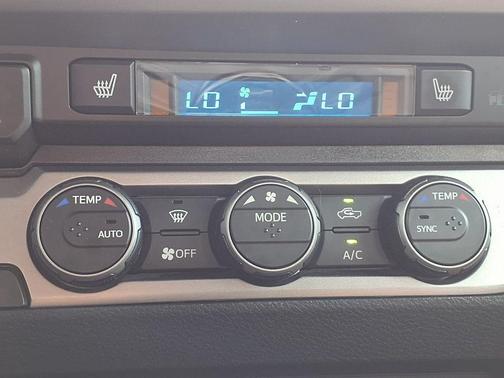 Ice 2023 Toyota Tacoma Limited