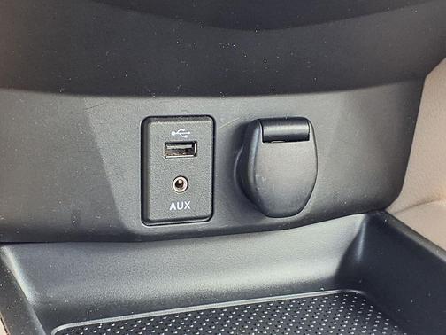 Gun Metallic 2015 Nissan Rogue SL