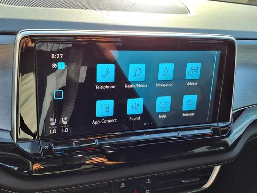 2024 Volkswagen Atlas Cross Sport 2.0T SE w/Technology