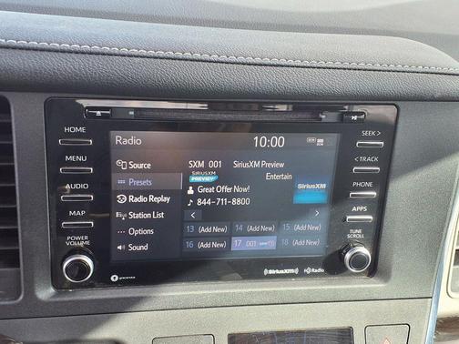 Celestial Silver Metallic 2019 Toyota Sienna XLE