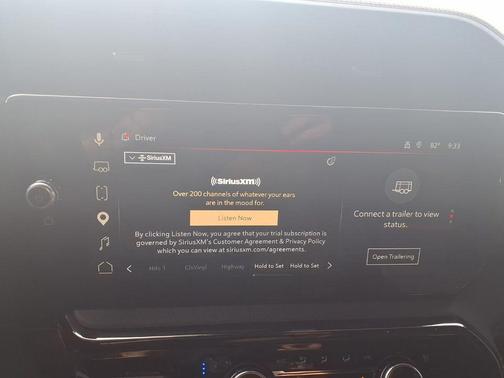 Summit White 2025 GMC Sierra 1500 AT4