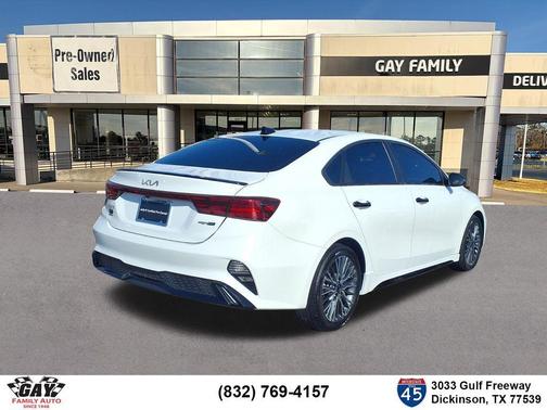 Snow White Pearl 2024 Kia Forte GT-Line