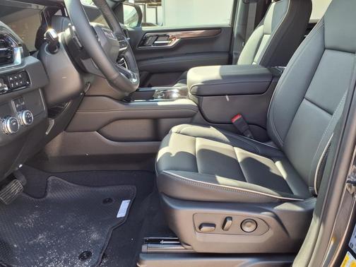2025 GMC Yukon XL Elevation