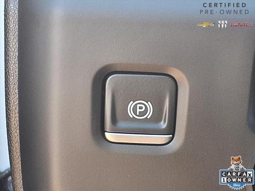 Summit White 2025 GMC Sierra 2500 AT4X