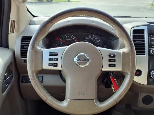 2016 Nissan Frontier SV