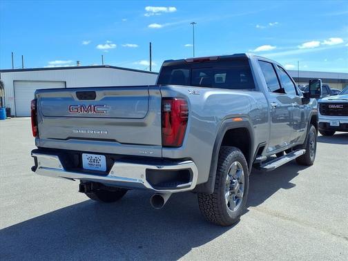 2026 GMC Sierra 2500 SLT