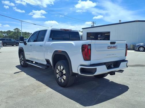 2025 GMC Sierra 2500 Denali