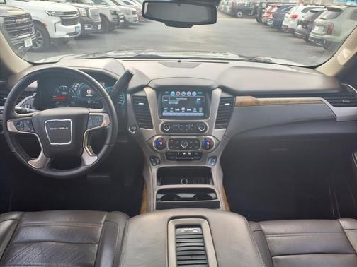 Onyx Black 2017 GMC Yukon Denali