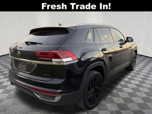 2023 Volkswagen Atlas Cross Sport 2.0T SE w/Technology
