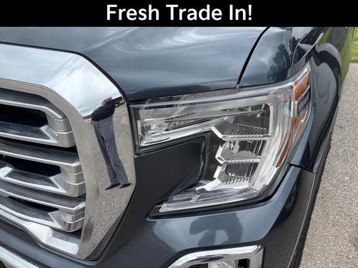 Sky 2021 GMC Sierra 1500 SLT