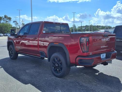 2025 GMC Sierra 2500 AT4