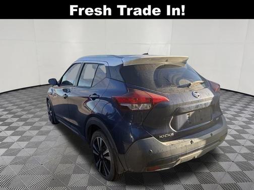 2020 Nissan Kicks SR