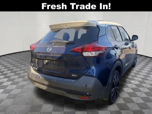 2020 Nissan Kicks SR