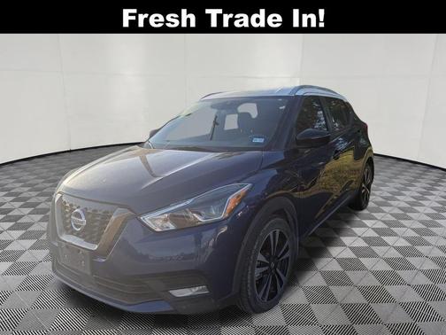 2020 Nissan Kicks SR