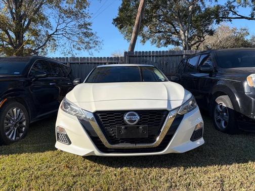 2020 Nissan Altima 2.5 SR
