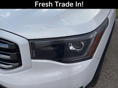 White Frost 2017 GMC Acadia SLT-1