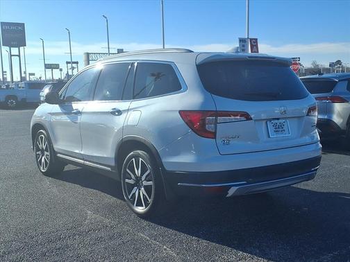 2021 Honda Pilot Touring 8-Passenger