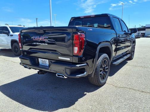 Onyx Black 2026 GMC Sierra 1500 Elevation