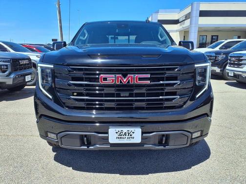 Onyx Black 2026 GMC Sierra 1500 Elevation