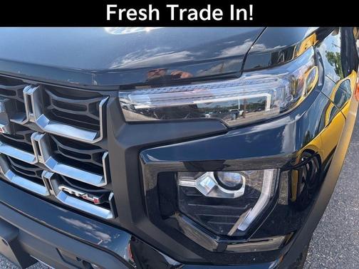 Onyx Black 2024 GMC Canyon AT4