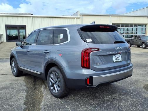 2025 Kia Telluride LX