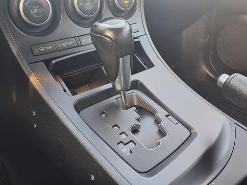 2013 Mazda Mazda3 i Touring