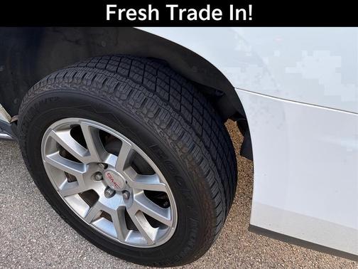 Summit White 2018 GMC Yukon XL Denali