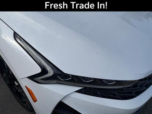 White Pearl 2021 Kia K5 GT-Line