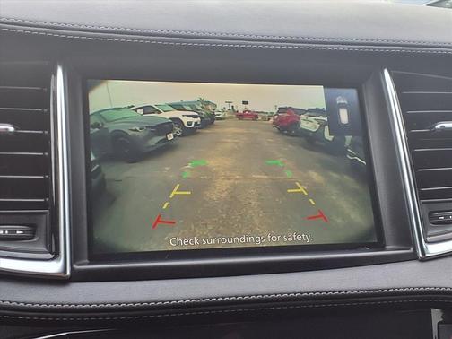 2023 INFINITI QX55 LUXE