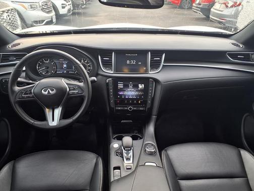 2023 INFINITI QX55 LUXE