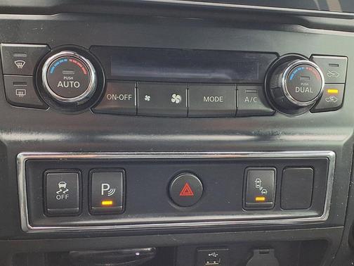 Magnetic Black 2018 Nissan Titan SV