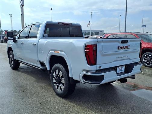 2026 GMC Sierra 2500 Denali