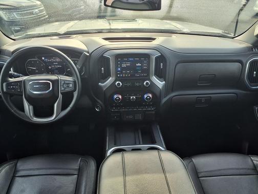 2023 GMC Sierra 2500 Denali