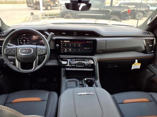 2025 GMC Sierra 2500 AT4