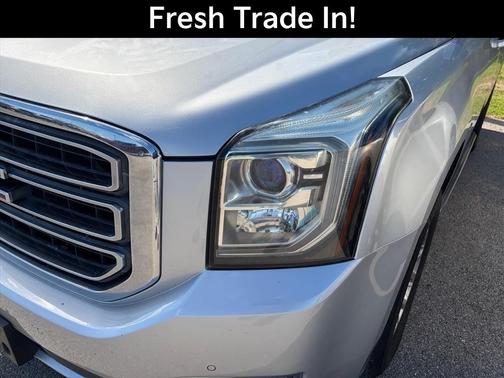 Quicksilver Metallic 2016 GMC Yukon SLT