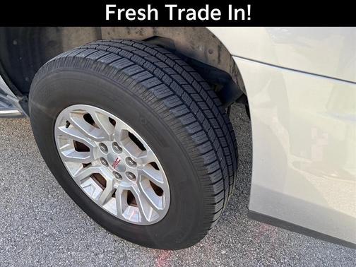 Quicksilver Metallic 2016 GMC Yukon SLT