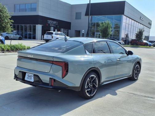 2025 Kia K4 GT-Line
