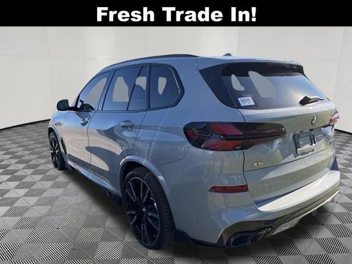 2024 BMW X5 M60i