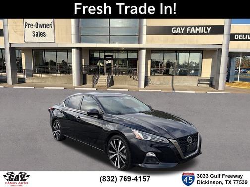 Black 2022 Nissan Altima 2.5 SR
