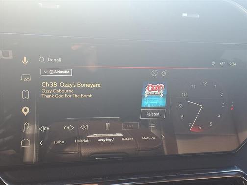 Titanium 2024 GMC Sierra 2500 Denali