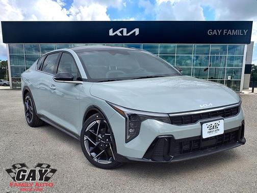 2026 Kia K4 GT-LINE
