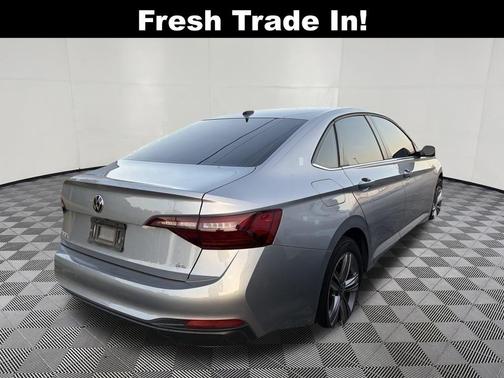 2022 Volkswagen Jetta 1.5T SE