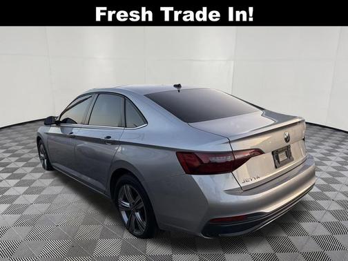 2022 Volkswagen Jetta 1.5T SE