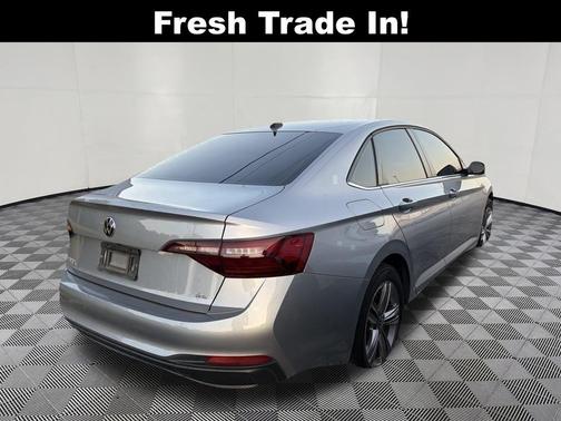 2022 Volkswagen Jetta 1.5T SE